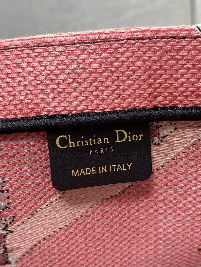 Dior M1286 Souvenir Large Dior Book Tote Natural Raffia and Multicolor Embroidered M1132