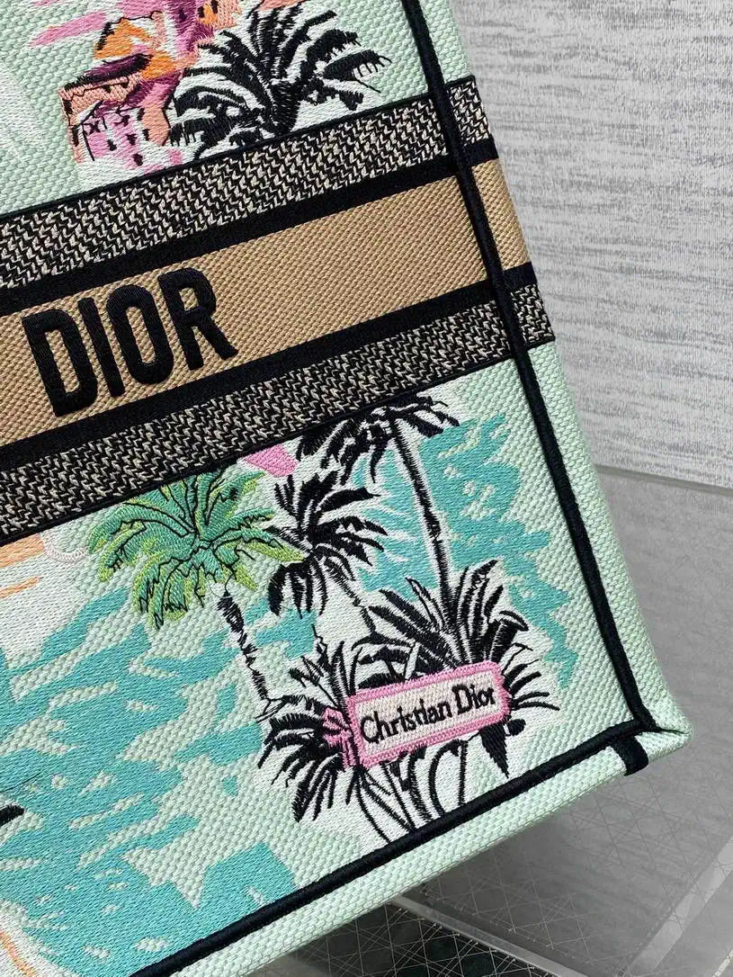 Dior M1286 Souvenir Large Dior Book Tote Natural Raffia  and Multicolor Embroidered M1136
