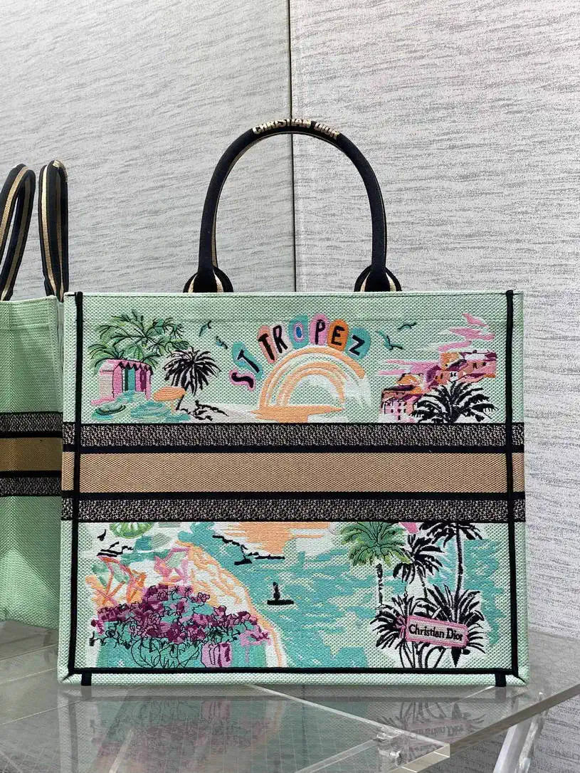 Dior M1286 Souvenir Large Dior Book Tote Natural Raffia  and Multicolor Embroidered M1136