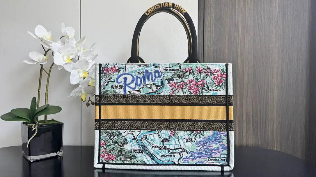 Dior M1286 Souvenir Large Dior Book Tote Natural Raffia and Multicolor Embroidered M1139