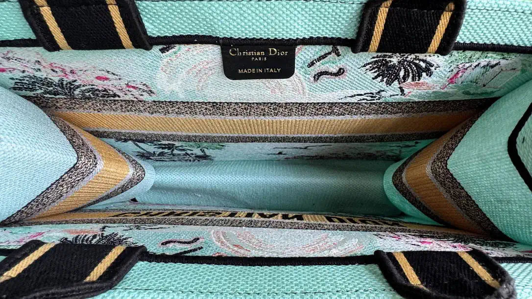 Dior M1286 Souvenir Large Dior Book Tote Natural Raffia and Multicolor Embroidered M1140