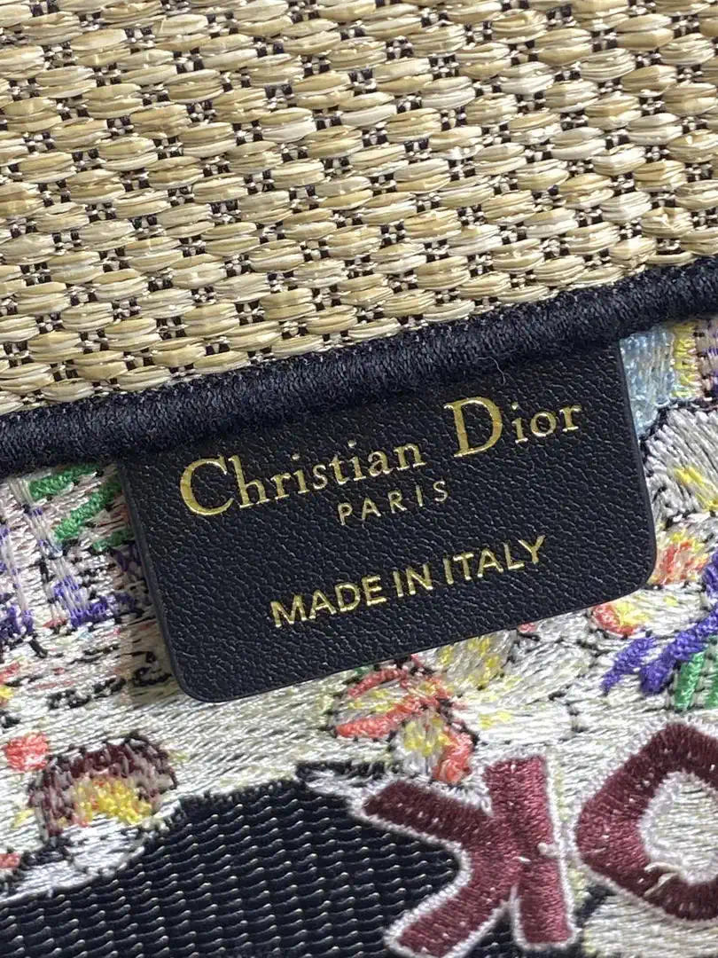 Dior M1288 Resort-style handbags Saint-Tropez M9302