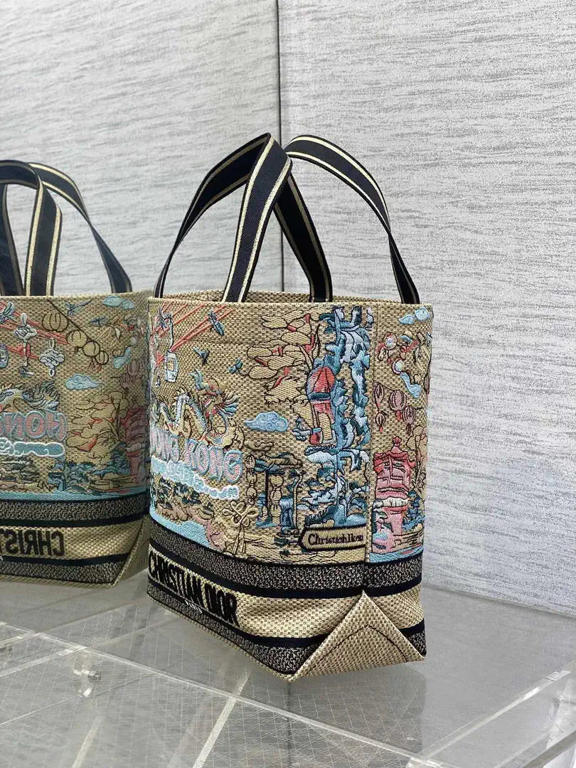 Dior M1288 Resort-style handbags Saint-Tropez M9305
