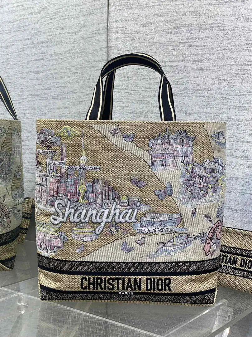 Dior M1288 Large Resort-style handbags Saint-Tropez M9308