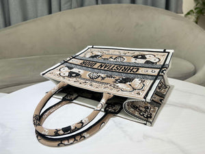 Dior M1296 Book Tote Medium Beige and White Butterfly Bandana Embroidery M095 - Default Title - View 7