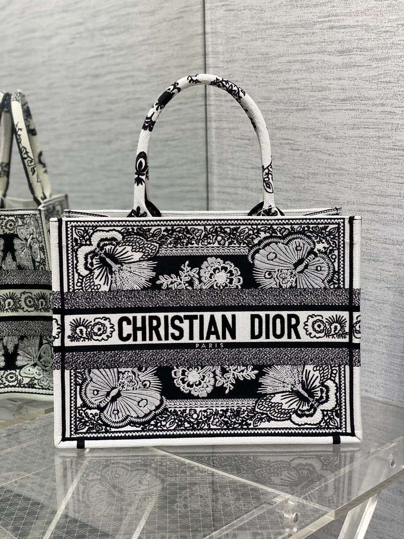 Dior M1296 Book Tote Medium Black and White Butterfly Bandana Embroidery M093 - Default Title - View 1