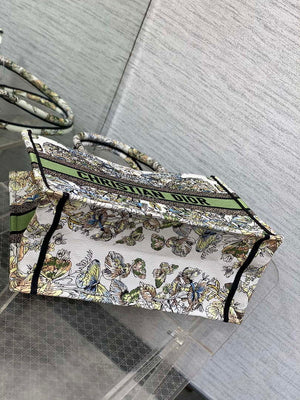 Dior M1296 Book Tote Medium Blue and White Butterfly Bandana Embroidery M098 - Default Title - View 7