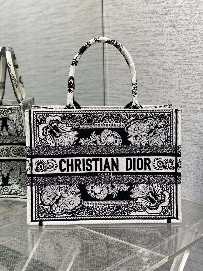 Dior M1296 Book Tote Medium Blue and White Butterfly Bandana Embroidery M101 - Default Title - View 1
