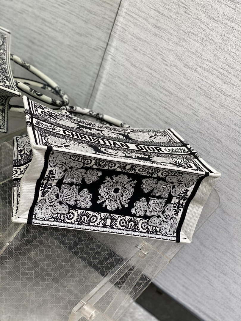 Dior M1296 Book Tote Medium Blue and White Butterfly Bandana Embroidery M101