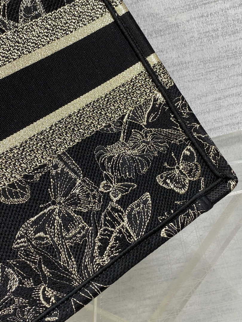 Dior M1296 Book Tote Medium Blue and White Butterfly Bandana Embroidery M102 - Default Title - View 5