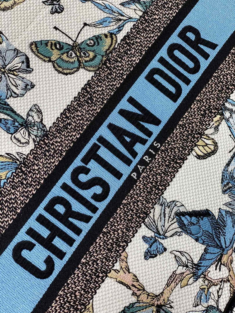 Dior M1296 Book Tote Medium White with Blue  Butterfly Bandana Embroidery M104