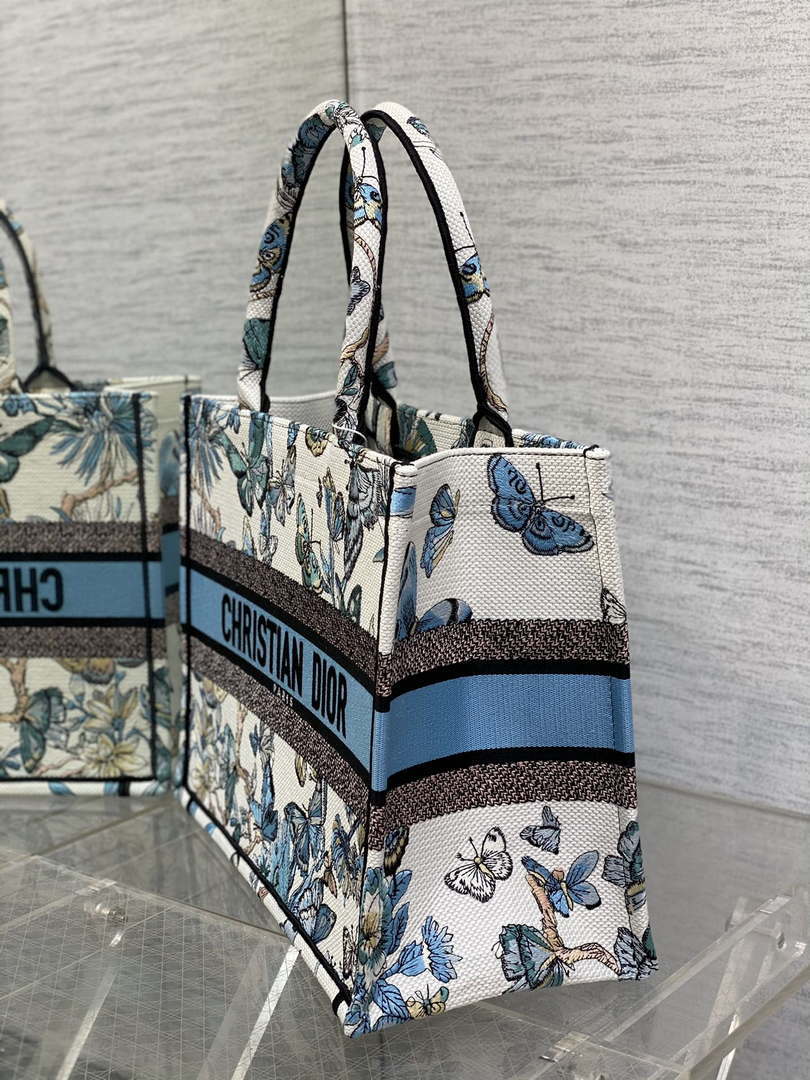 Dior M1296 Book Tote Medium White with Blue  Butterfly Bandana Embroidery M104
