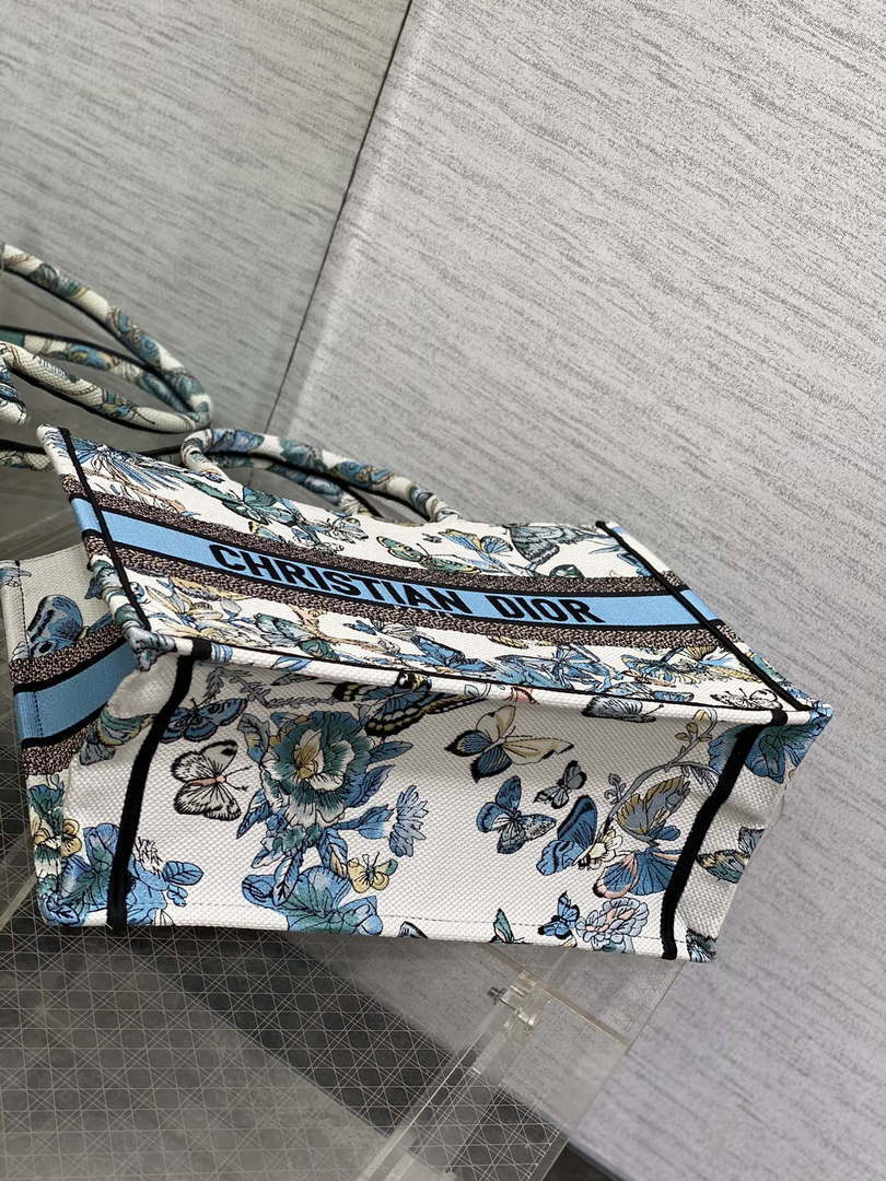 Dior M1296 Book Tote Medium White with Blue  Butterfly Bandana Embroidery M104
