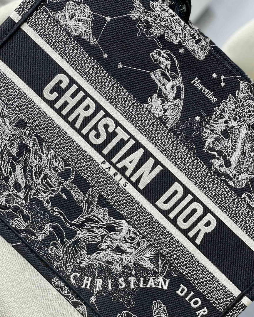 Dior M1296 Medium Book Tote Black Toile de Jouy Zodiac latte embroidery