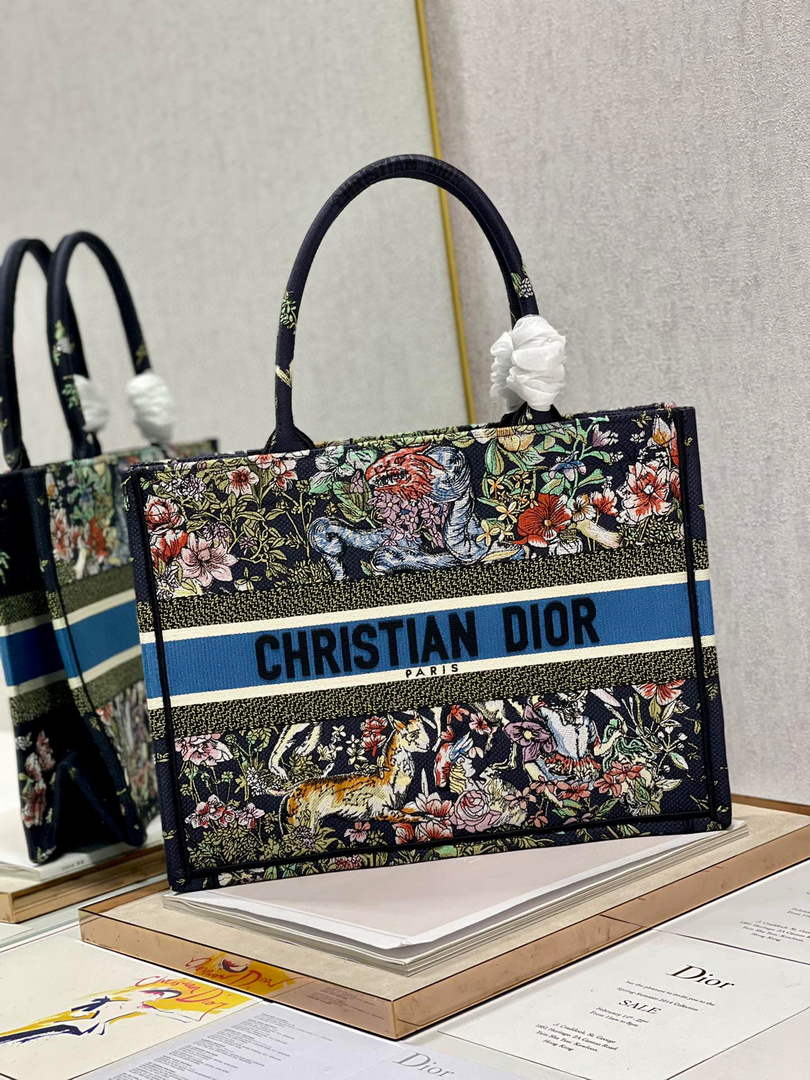 Dior M1296 Medium Book Tote D-Constellation embroidery in shades of blue - Default Title - View 2
