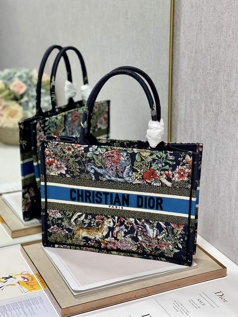 Dior M1296 Medium Book Tote D-Constellation embroidery in shades of blue