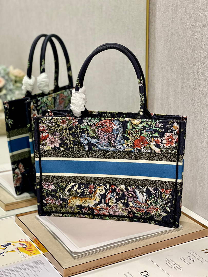 Dior M1296 Medium Book Tote D-Constellation embroidery in shades of blue - Default Title - View 7
