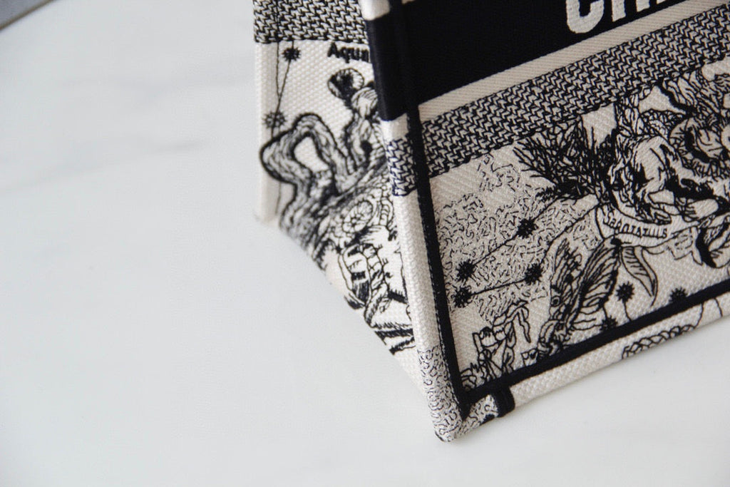 Dior M1296 Medium Book Tote Toile de Jouy Zodiac latte embroidery