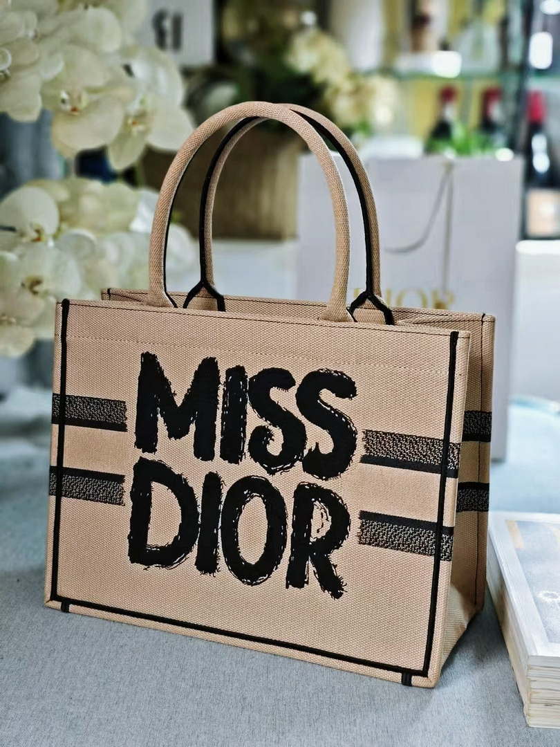 Dior M1296 Medium Dior Book Tote Beige and Black Miss Dior Graffiti Embroidery