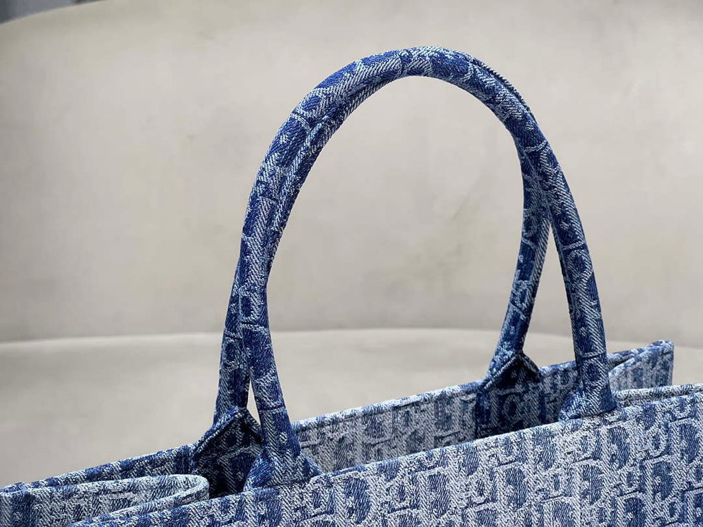 Dior M1296 Medium Dior Book Tote Blue Denim Dior Oblique Jacquard M2014