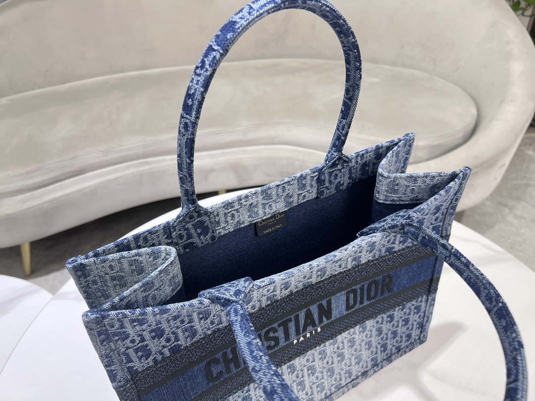Dior M1296 Medium Dior Book Tote Blue Denim Dior Oblique Jacquard M2014