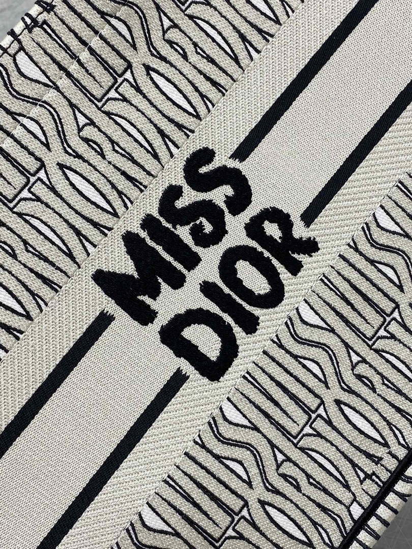 Dior M1296 Medium Dior Book Tote White and Black Miss Dior Allover Embroidery