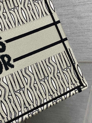 Dior M1296 Medium Dior Book Tote White and Black Miss Dior Allover Embroidery - Default Title - View 5