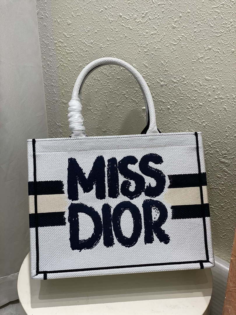 Dior M1296 Medium Dior Book Tote White and Blue Miss Dior Graffiti Embroidery