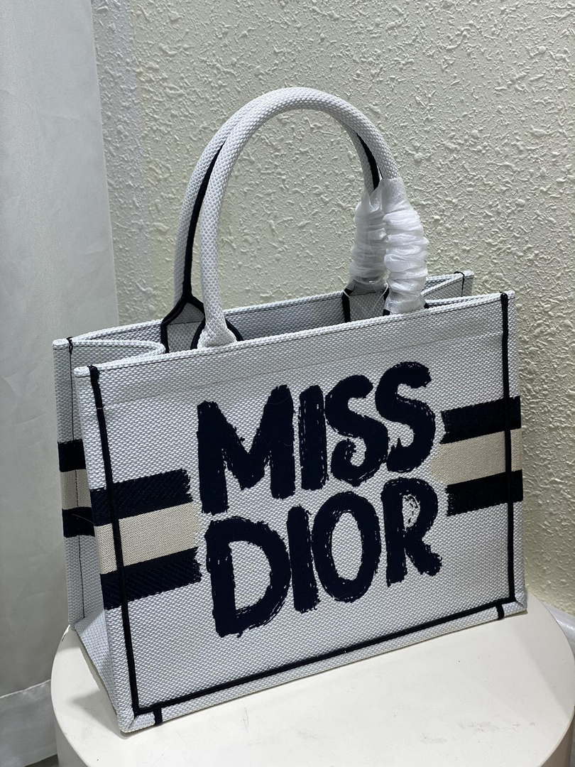 Dior M1296 Medium Dior Book Tote White and Blue Miss Dior Graffiti Embroidery