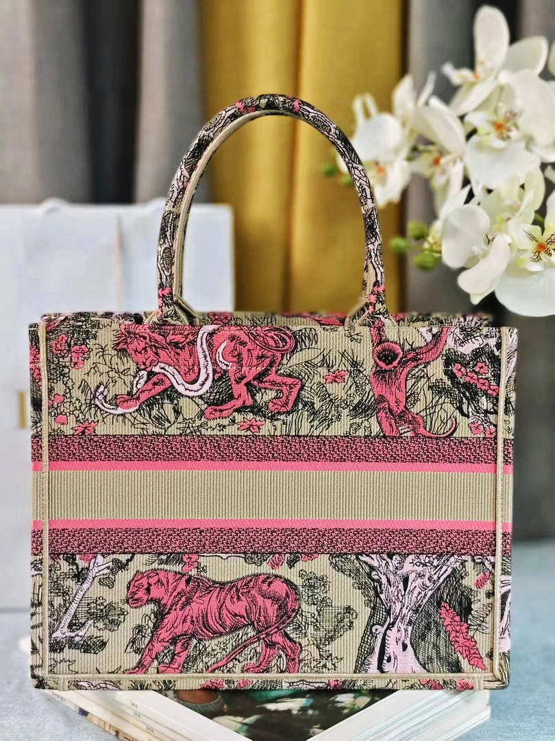 Dior M1296 Medium Dioriviera Book Tote Raffia with Candy Pink Toile de Jouy Sauvage M0100