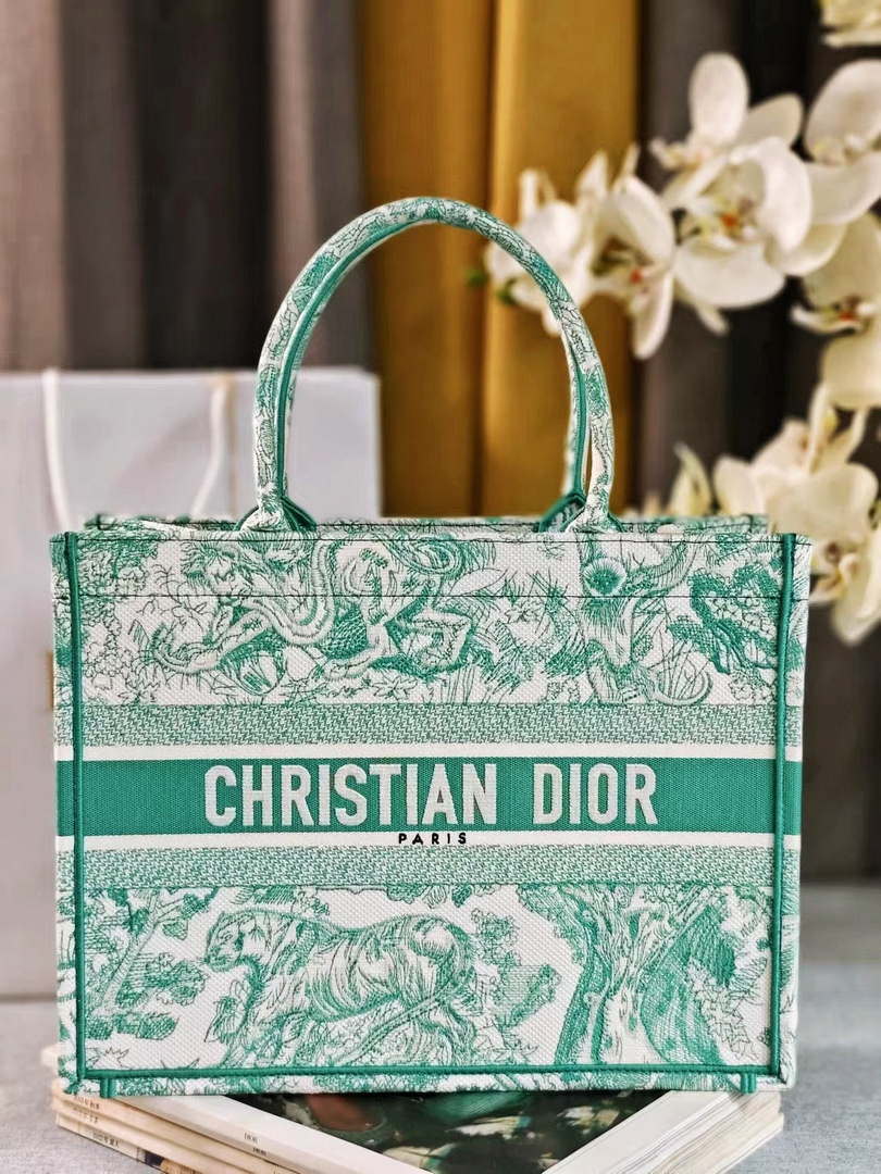 Dior M1296 Medium Dioriviera Book Tote Raffia Toile de Jouy Sauvage M0104