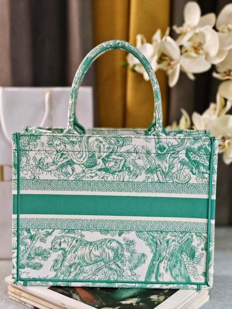 Dior M1296 Medium Dioriviera Book Tote Raffia Toile de Jouy Sauvage M0104