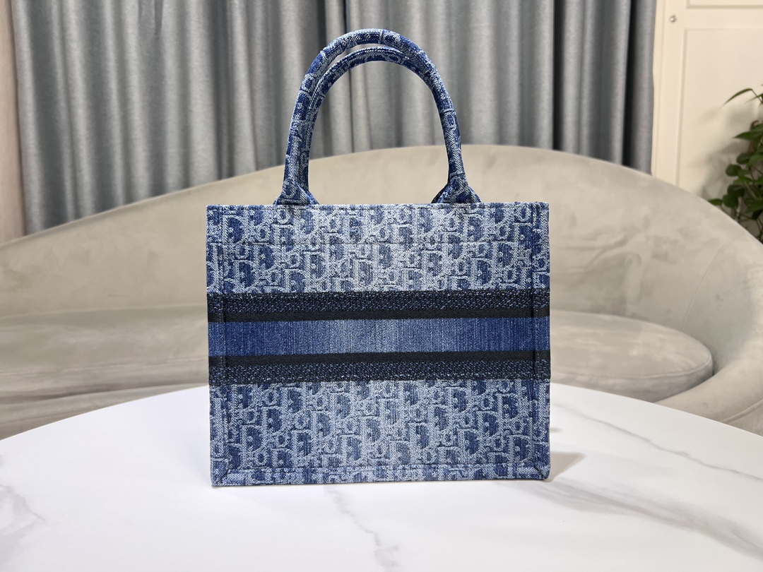 Dior M1296 Small Dior Book Tote Blue Denim Dior Oblique Jacquard M2015 - Default Title - View 1