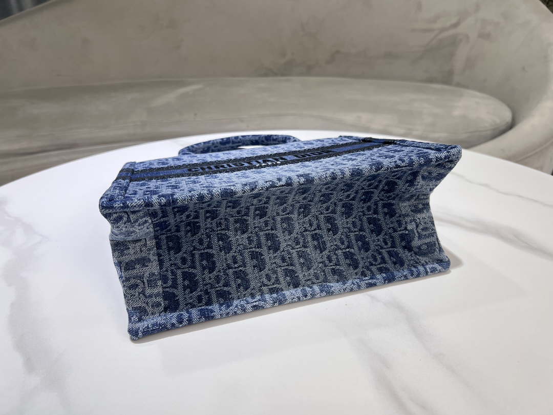 Dior M1296 Small Dior Book Tote Blue Denim Dior Oblique Jacquard M2015