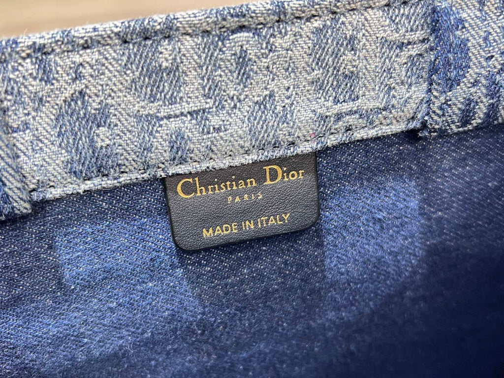 Dior M1296 Small Dior Book Tote Blue Denim Dior Oblique Jacquard M2015