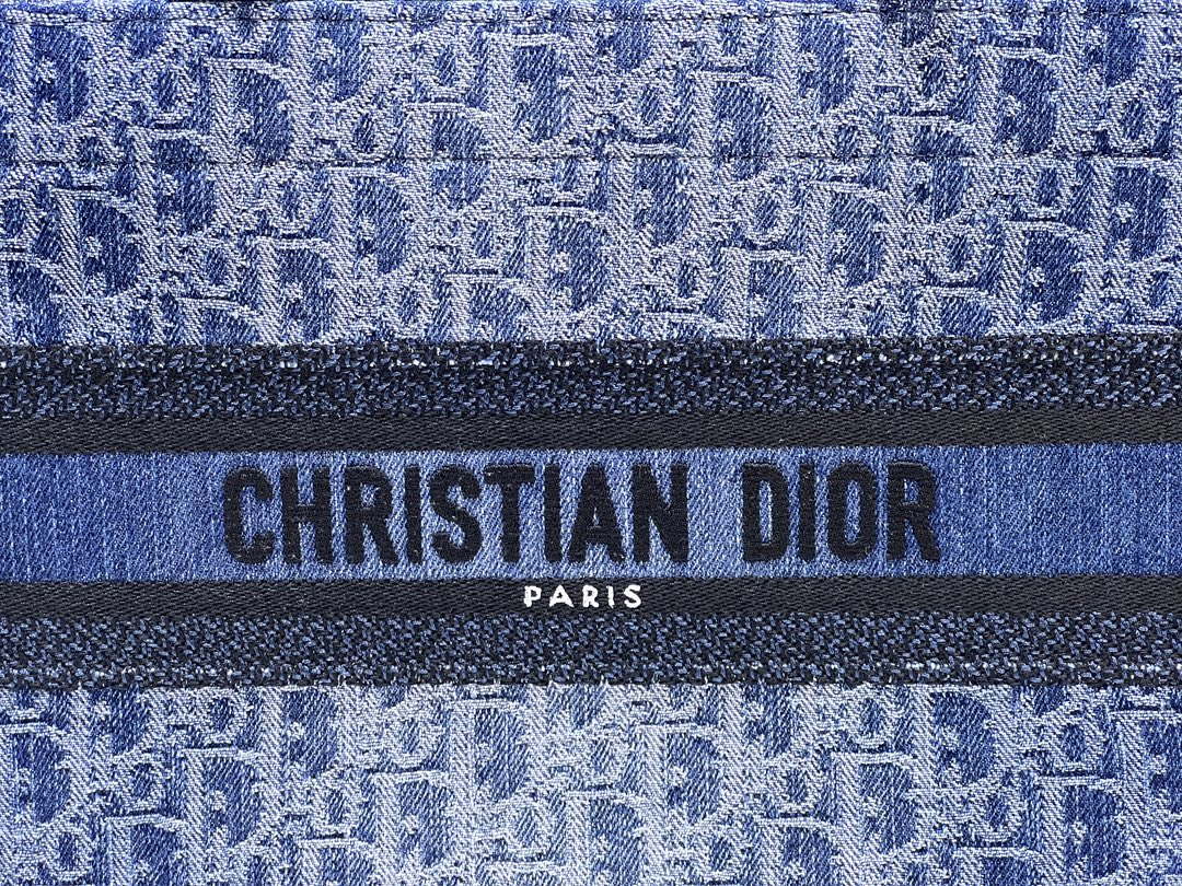 Dior M1296 Small Dior Book Tote Blue Denim Dior Oblique Jacquard M2015