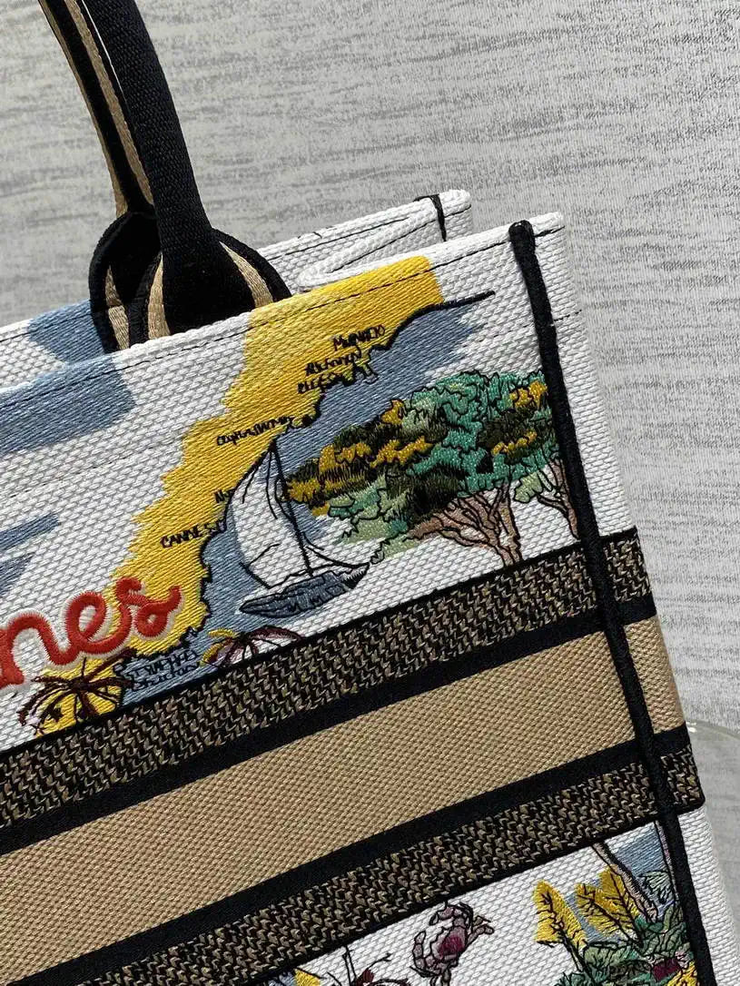 Dior M1296 Souvenir Medium Dior Book Tote Natural Raffia and Multicolor Embroidered M9648