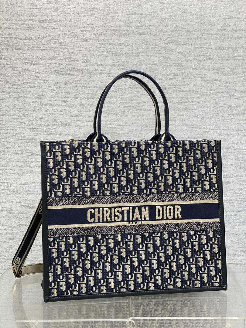 Dior M1323 Large Dior Book Tote Blue Dior Oblique Embroidery and Calfskin M2012
