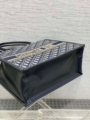 Dior M1324 Medium Dior Book Tote Blue Dior Oblique Embroidery and Calfskin M2010 - Default Title - View 7