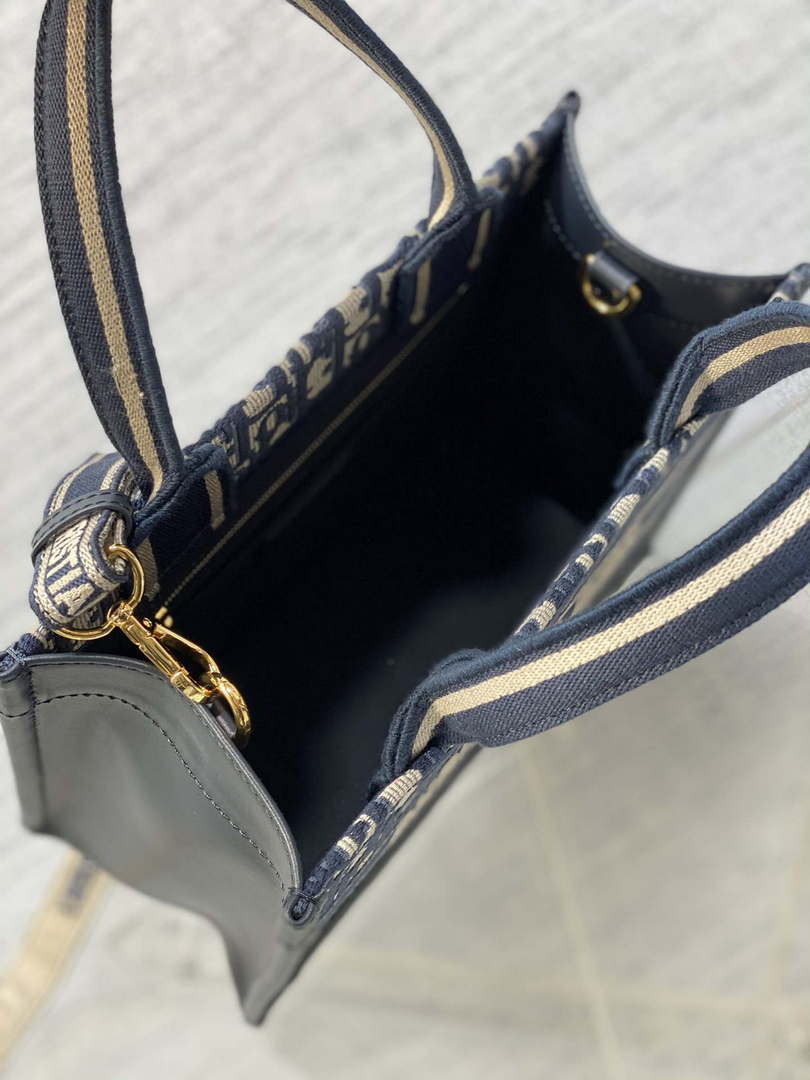 Dior M1325 Small Dior Book Tote Blue Dior Oblique Embroidery and Calfskin M2011