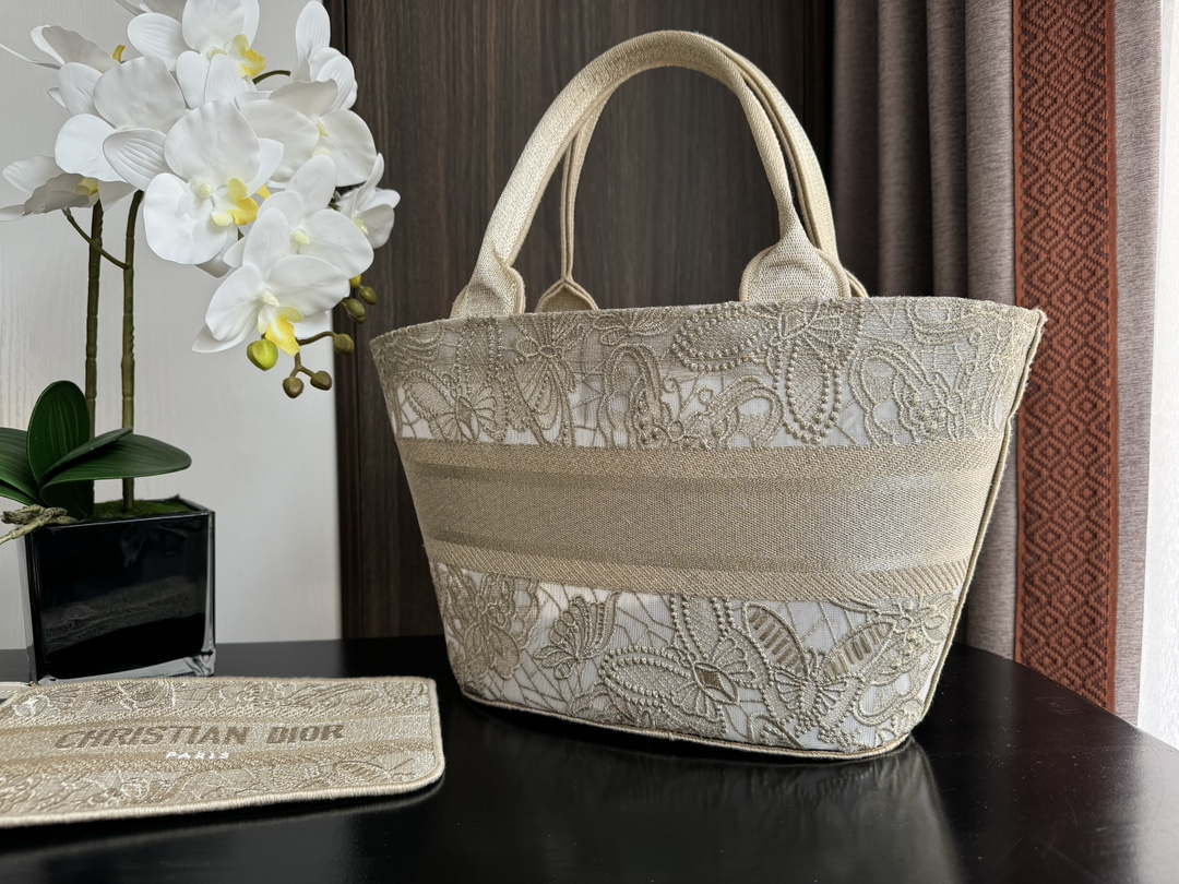 Dior M1328 Hat Basket Bag Beige D-Lace Butterfly Embroidery with Macram¨¦ Effec