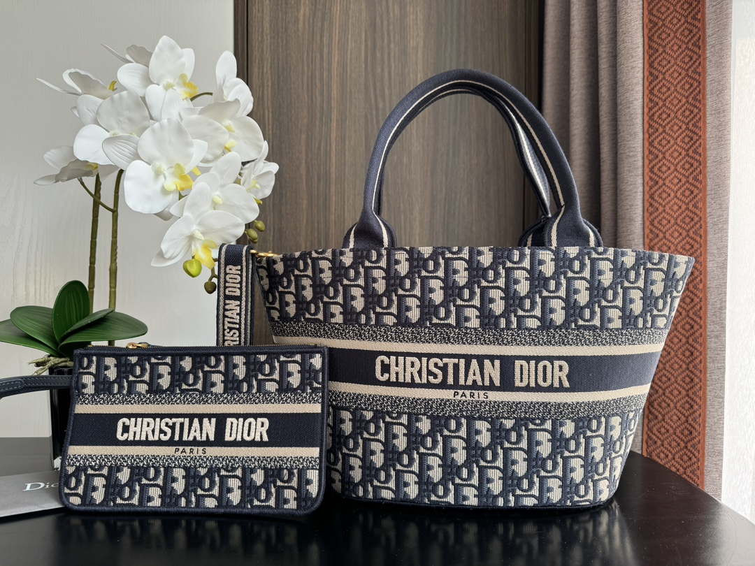 Dior M1328 Hat Basket Bag Navy Blue and Gold-tone Blue Dior Oblique Jacquard - Default Title - View 1