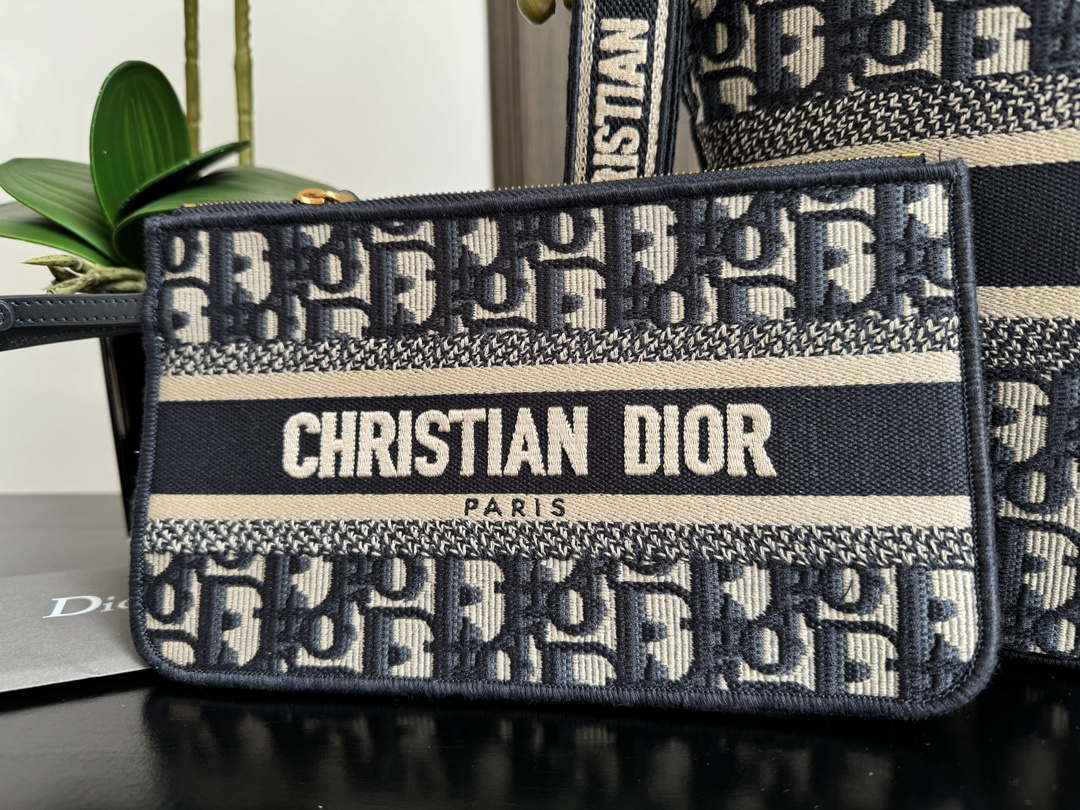 Dior M1328 Hat Basket Bag Navy Blue and Gold-tone Blue Dior Oblique Jacquard - Default Title - View 3