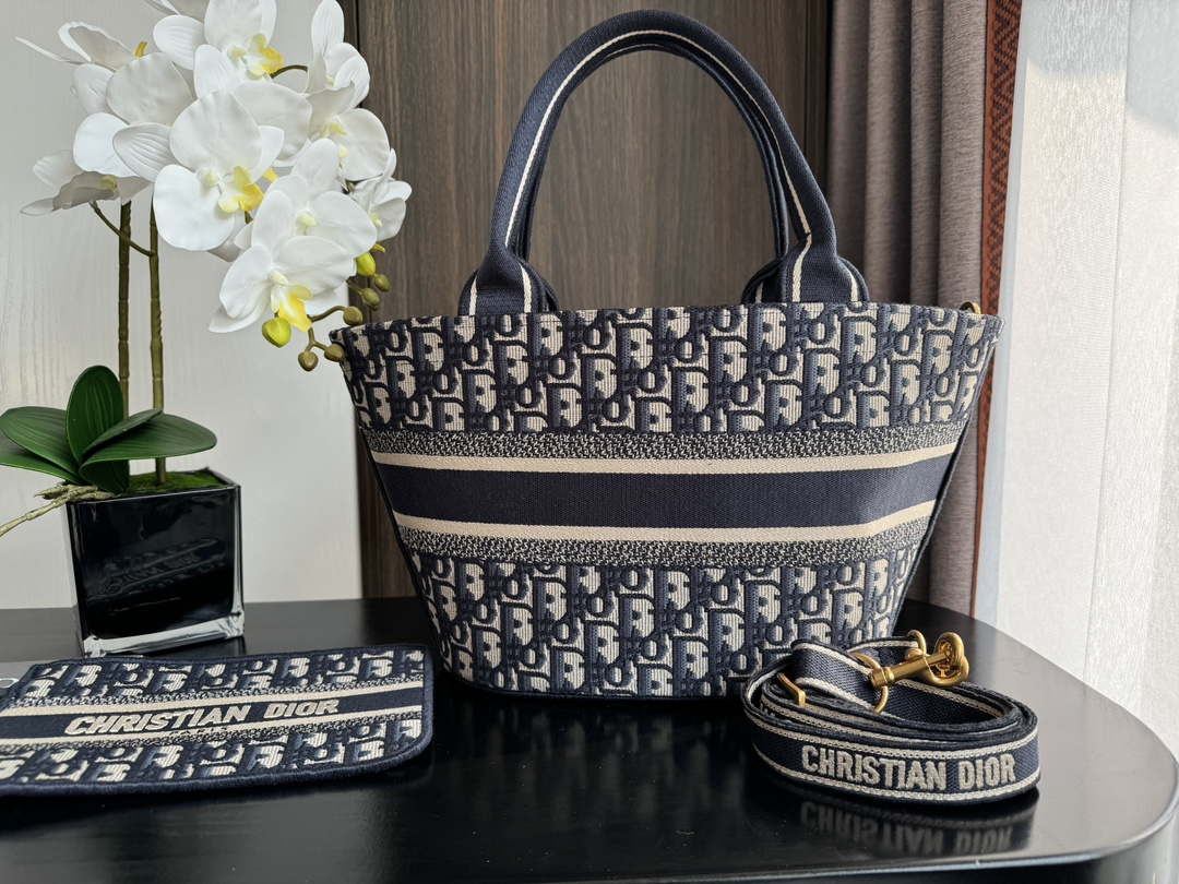 Dior M1328 Hat Basket Bag Navy Blue and Gold-tone Blue Dior Oblique Jacquard - Default Title - View 5