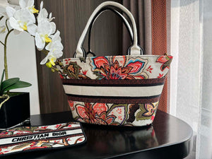 Dior M1328 Hat Basket Bag Red Le Coeur des Papillons Embroider - Default Title - View 5