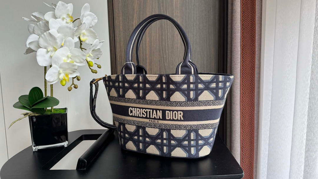 Dior M1328 Hat Basket Bag White and Blue with Gold-Tone Macrocannage Embroidery