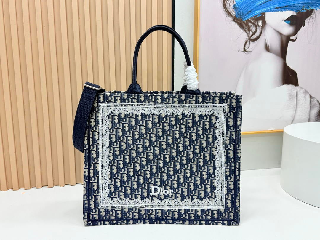 Dior  M1349PEHT_M928 Large Dior Book Tote with Strap  M9721