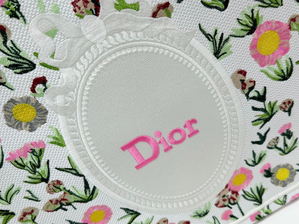 Dior  M1349PEHT_M928 Large Dior Book Tote with Strap  M9723