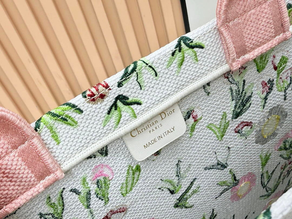 Dior  M1349PEHT_M928 Large Dior Book Tote with Strap  M9723