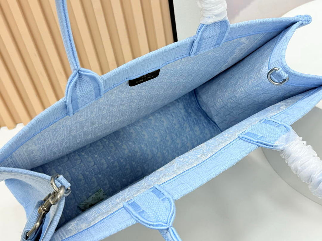 Dior  M1349PEHT_M928 Large Dior Book Tote with Strap  M9724